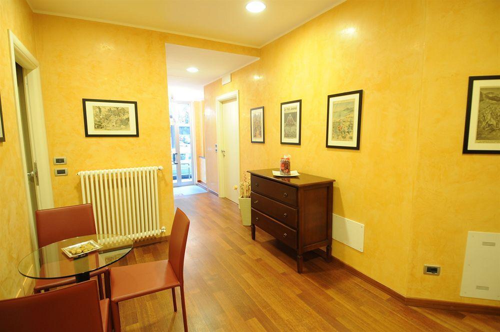Santa Caterina Hotel แบร์กาโม ภายนอก รูปภาพ