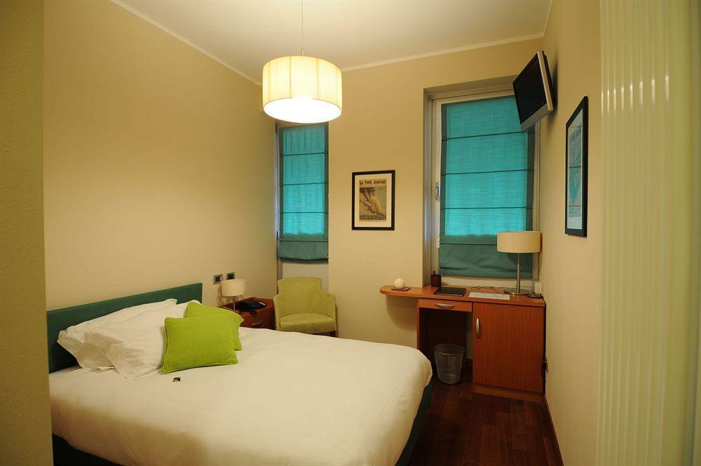 Santa Caterina Hotel แบร์กาโม ภายนอก รูปภาพ